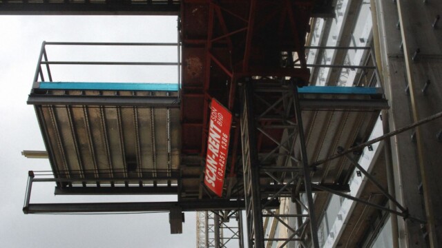 work platform counter balanced extension side view