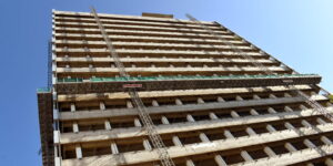 longest mast climber ever